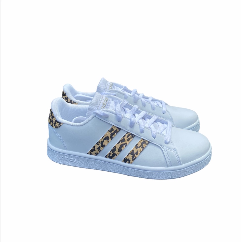 ADIDAS**GRAND COURT Leopard Print**US 10.5,6 $65 NIB - Picture 2 of 10